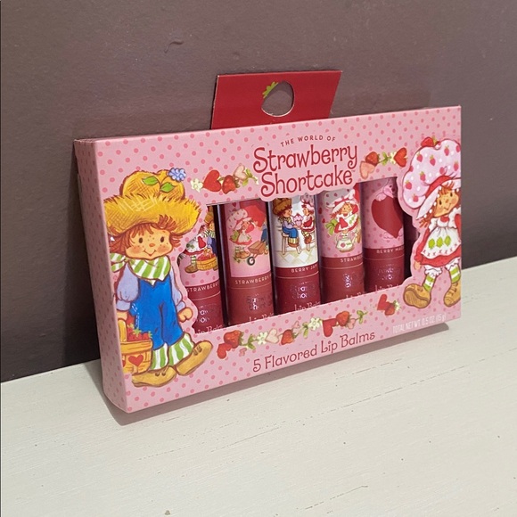 Strawberry Shortcake Flavored Lip Balms - 5 Piece - Picture 2 of 5
